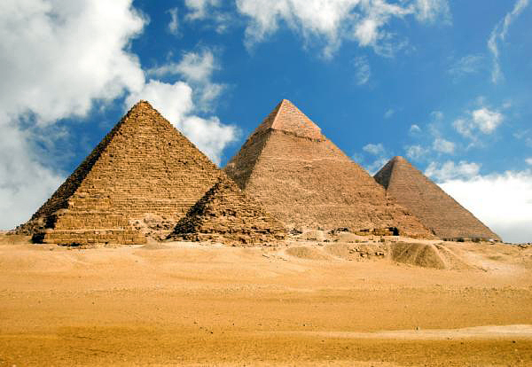 Пираміди Гізи у Єгипті